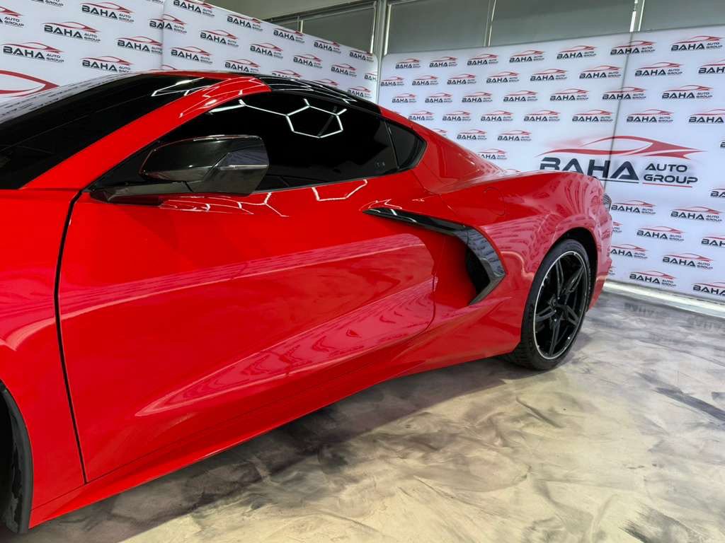 Used 2022 Chevrolet Corvette Stingray Coupe w/ 1LT RWD image 6