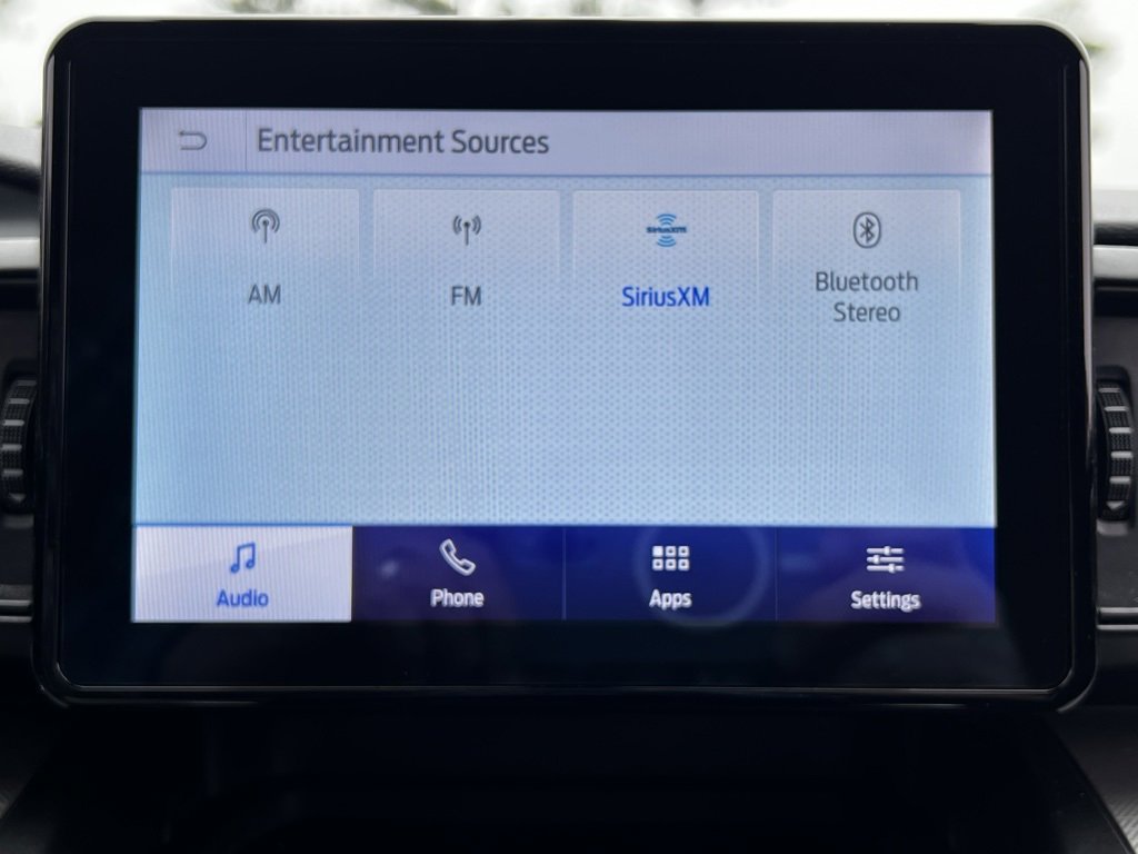 Used 2020 Ford Explorer XLT image 32