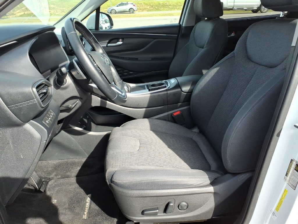Used 2022 Hyundai Santa Fe SEL w/ Convenience Package FWD image 14