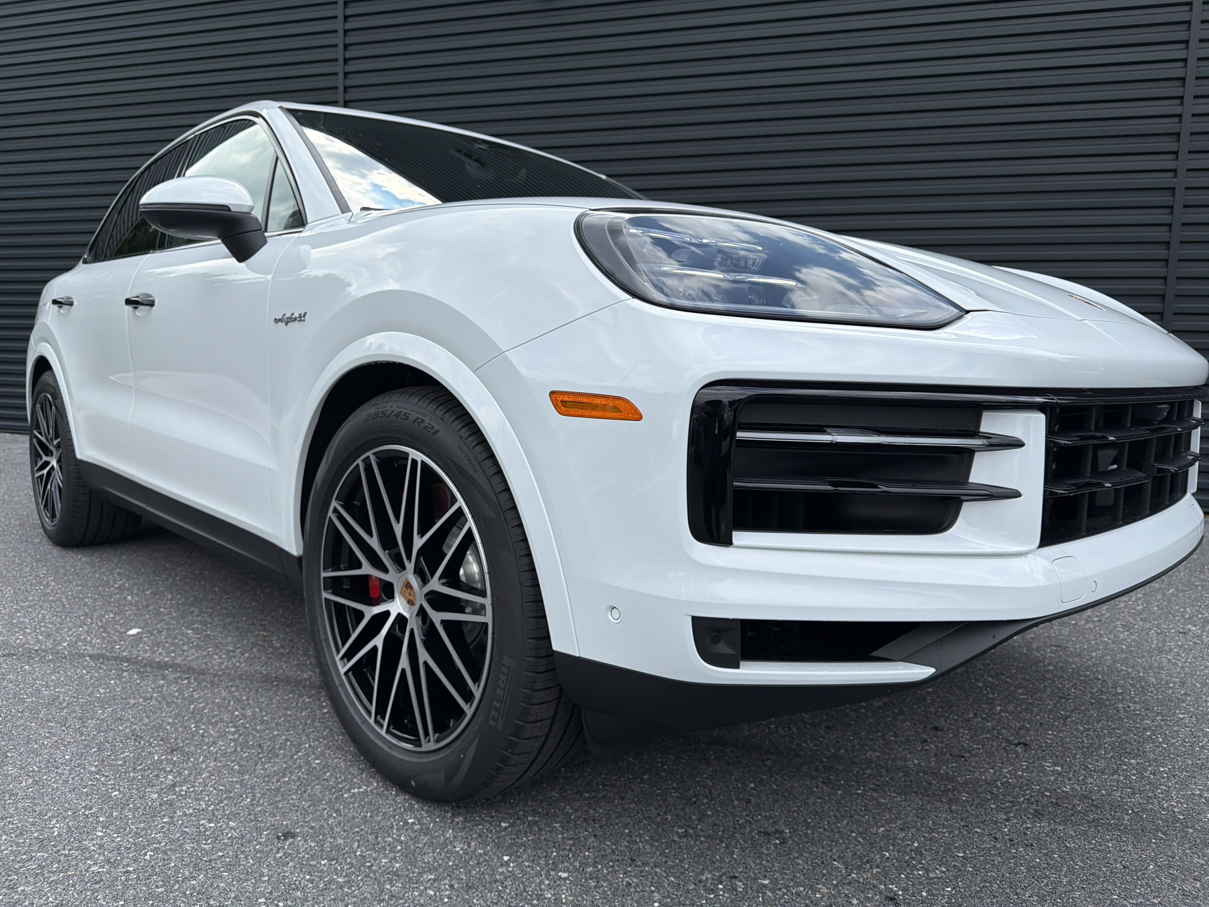 New 2026 Porsche Cayenne S AWD/4WD image 7