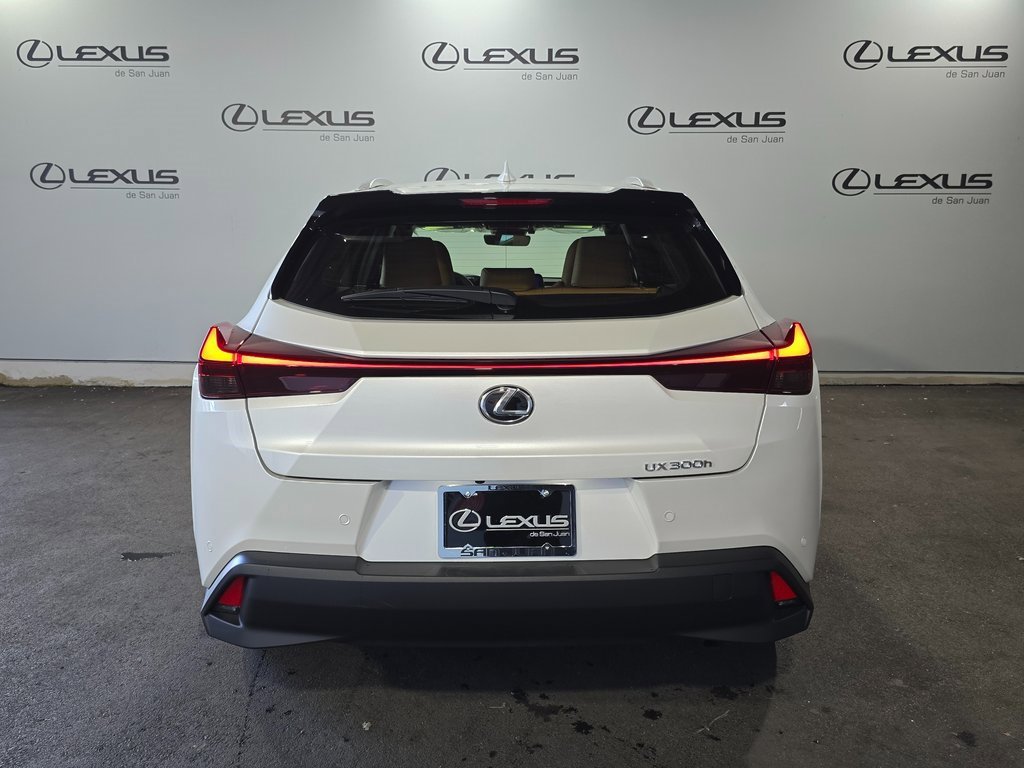 New 2025 Lexus UX 300h FWD image 9