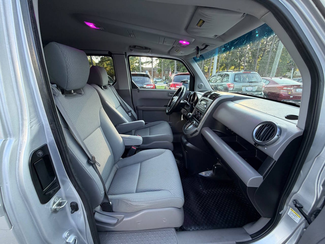Used 2011 Honda Element EX image 11