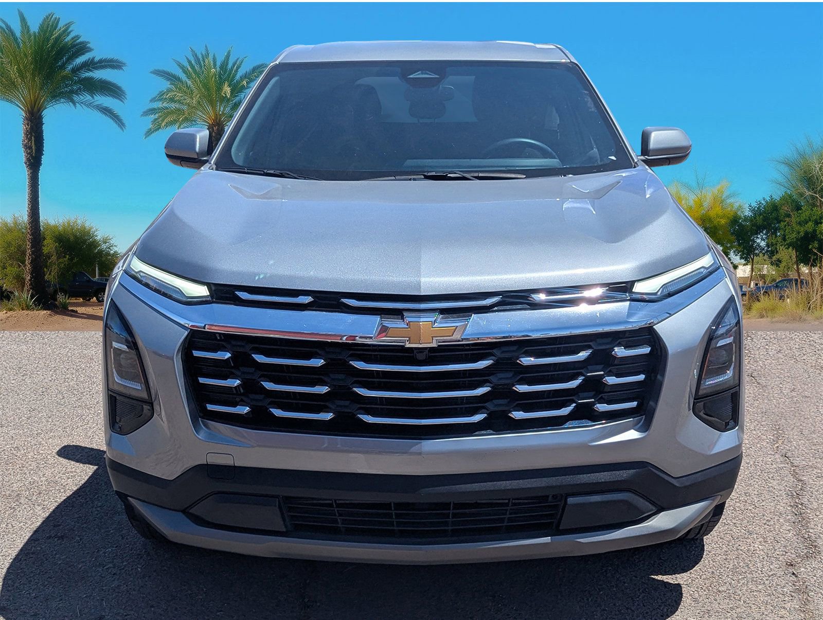 Used 2025 Chevrolet Equinox LT AWD/4WD image 9