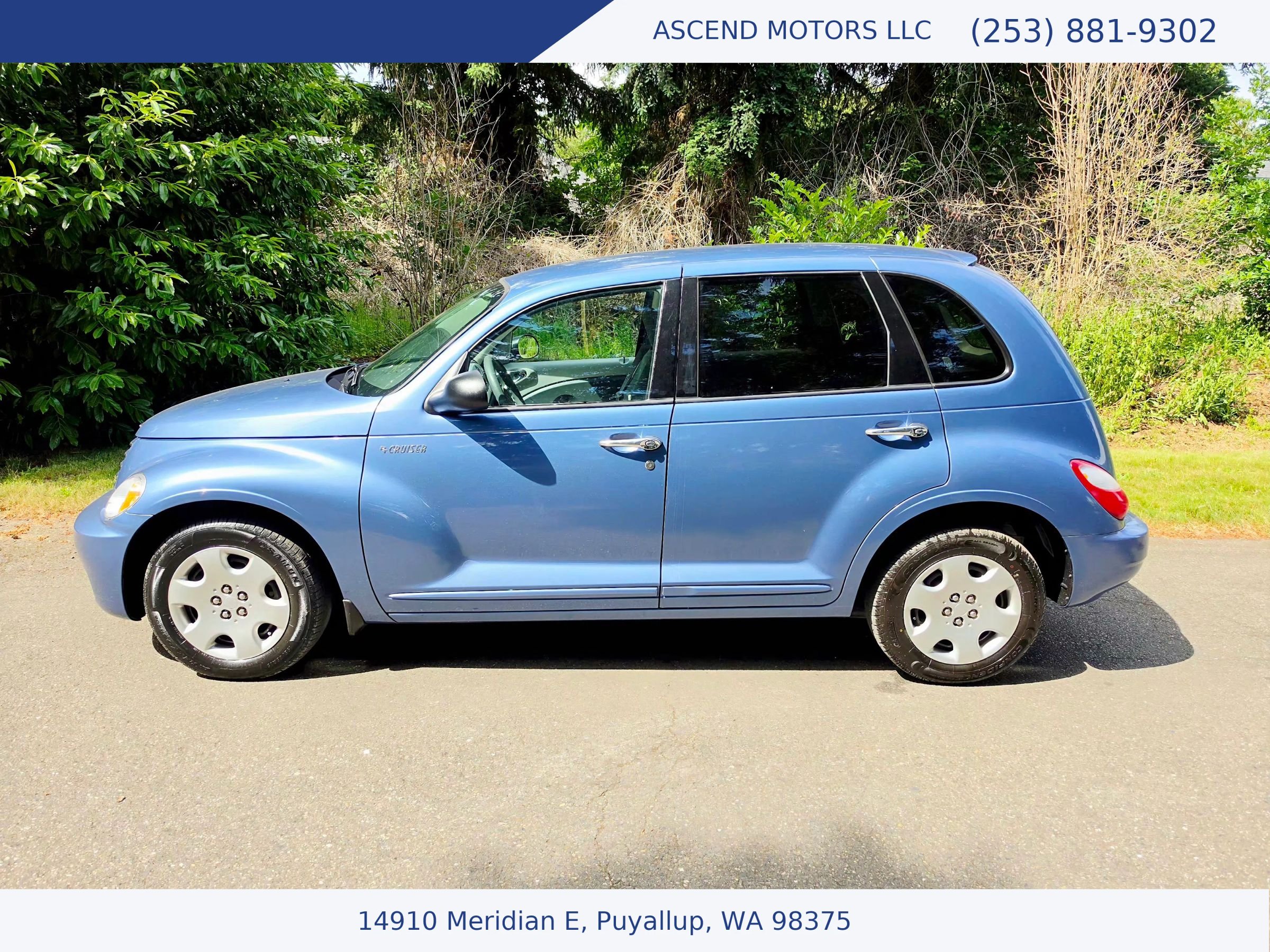 Used 2006 Chrysler PT Cruiser Touring FWD image 2