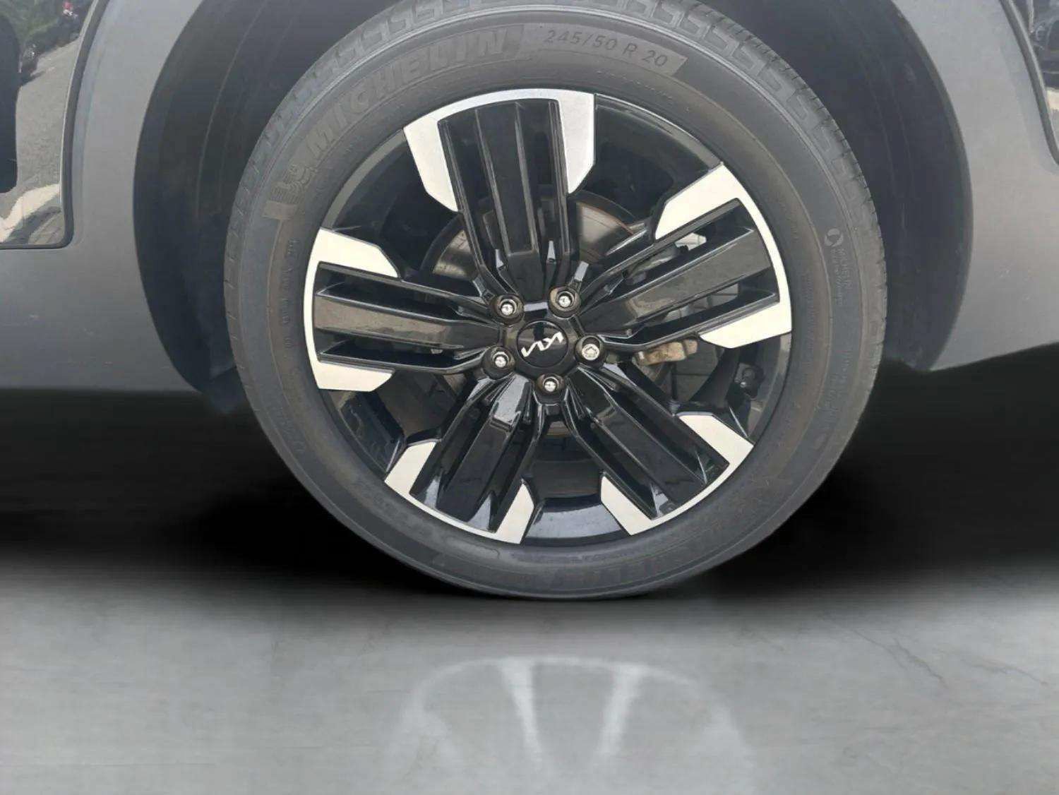 Used 2024 Kia Telluride SX Prestige AWD/4WD image 42
