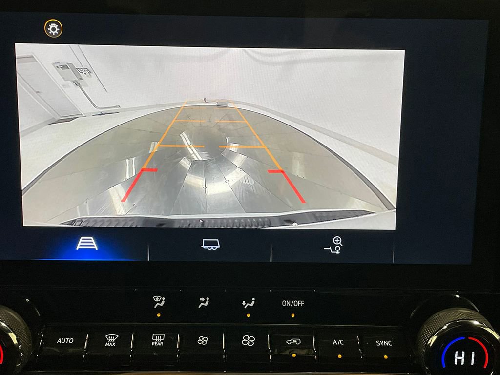 Used 2023 Chevrolet Colorado LT w/ LT Convenience Package image 4