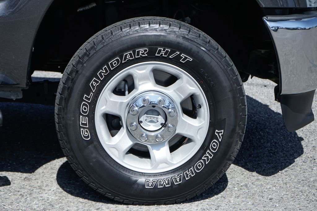 Used 2016 Ford F350 Lariat w/ Lariat Ultimate Package AWD/4WD image 45