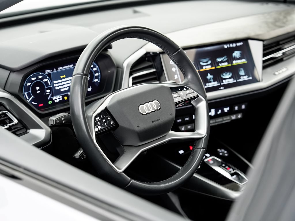 Used 2024 Audi Q4 e-tron Premium w/ Convenience Package AWD/4WD image 9