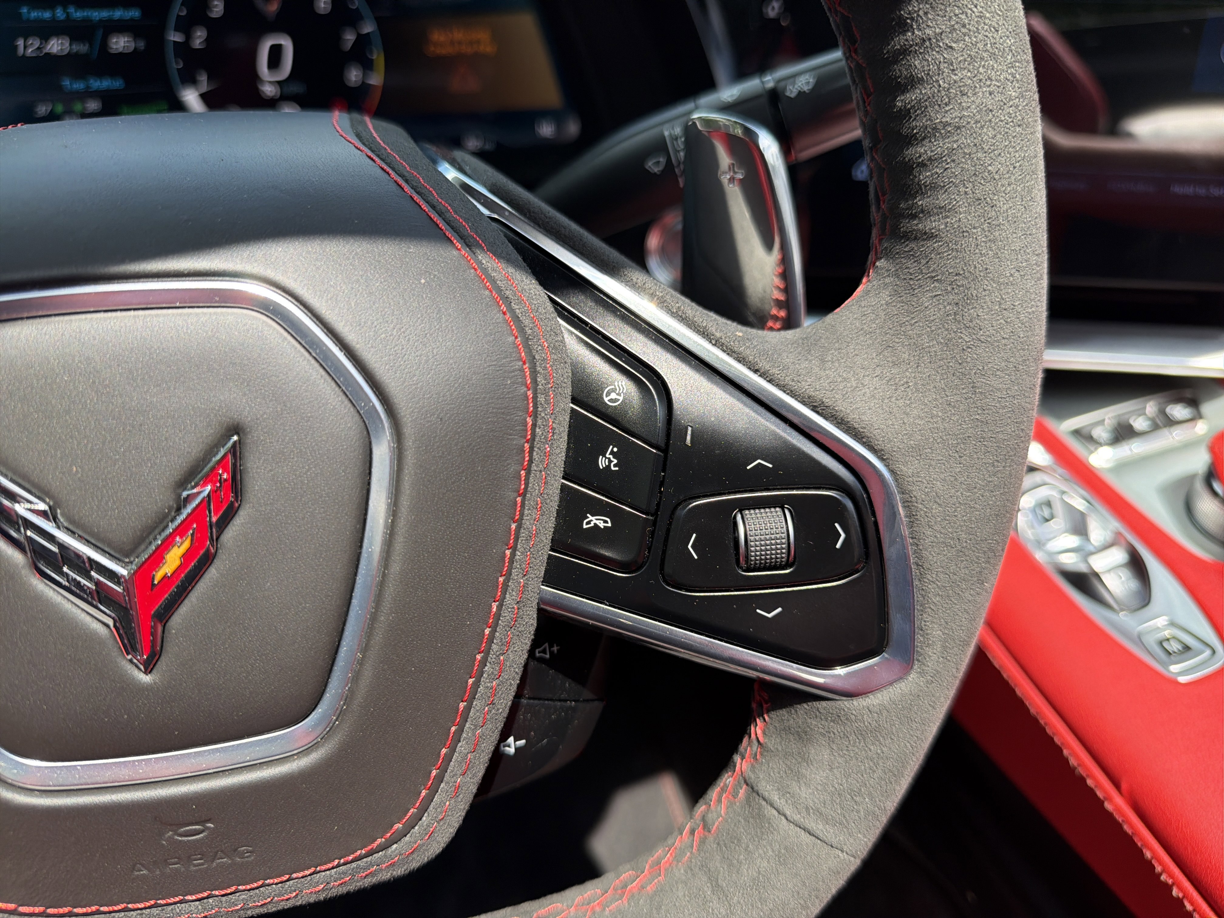 Used 2025 Chevrolet Corvette Z06 RWD image 20