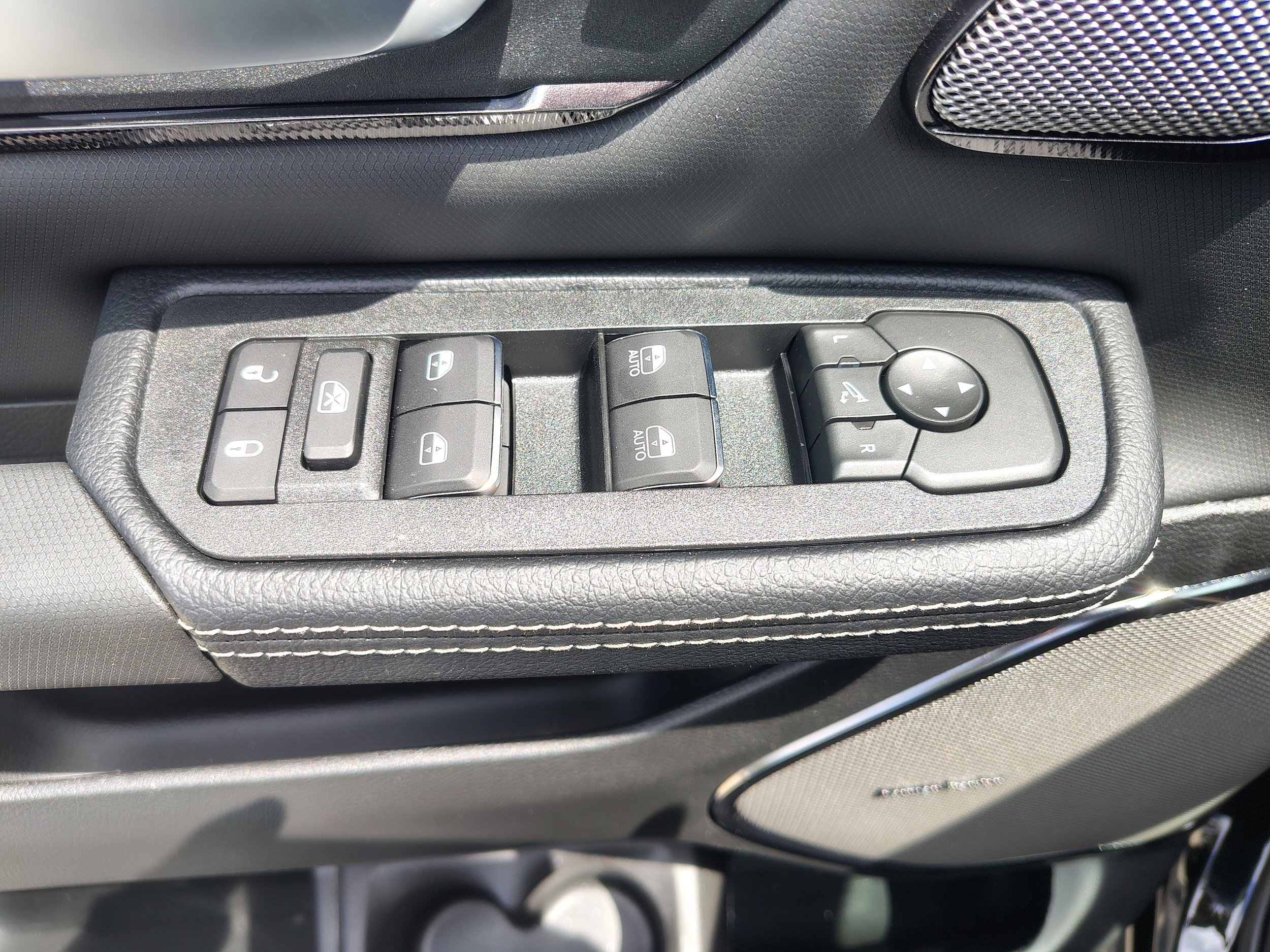 New 2026 RAM 1500 Rebel AWD/4WD image 18