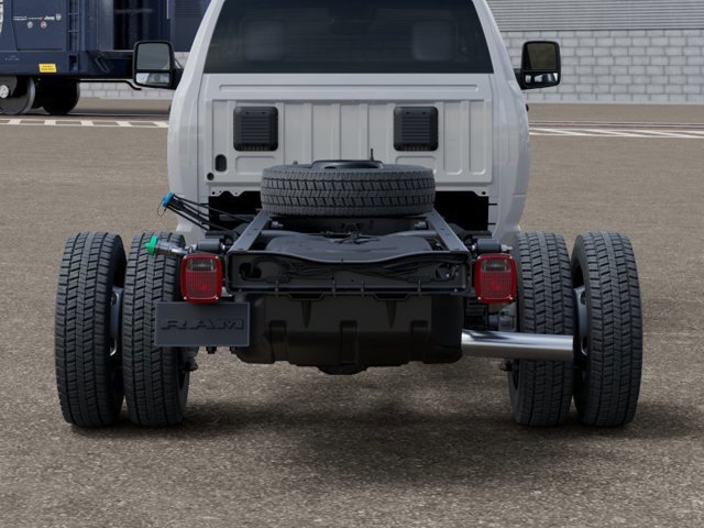 New 2026 RAM 4500 Tradesman w/ Chrome Appearance Group RWD image 13