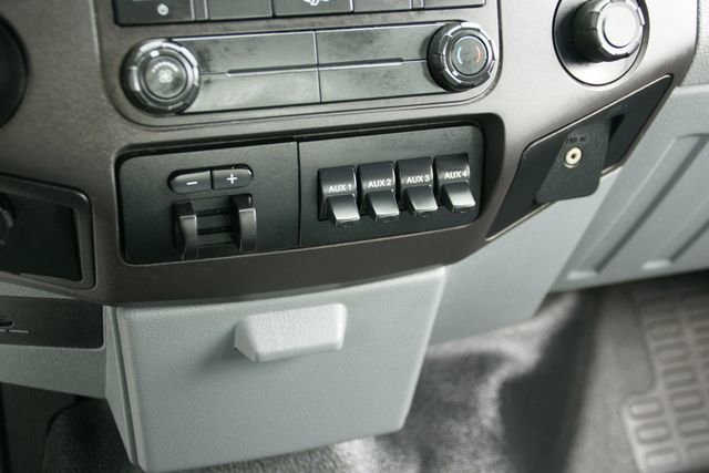 Used 2011 Ford F250 XL w/ PWR Equipment Group image 22