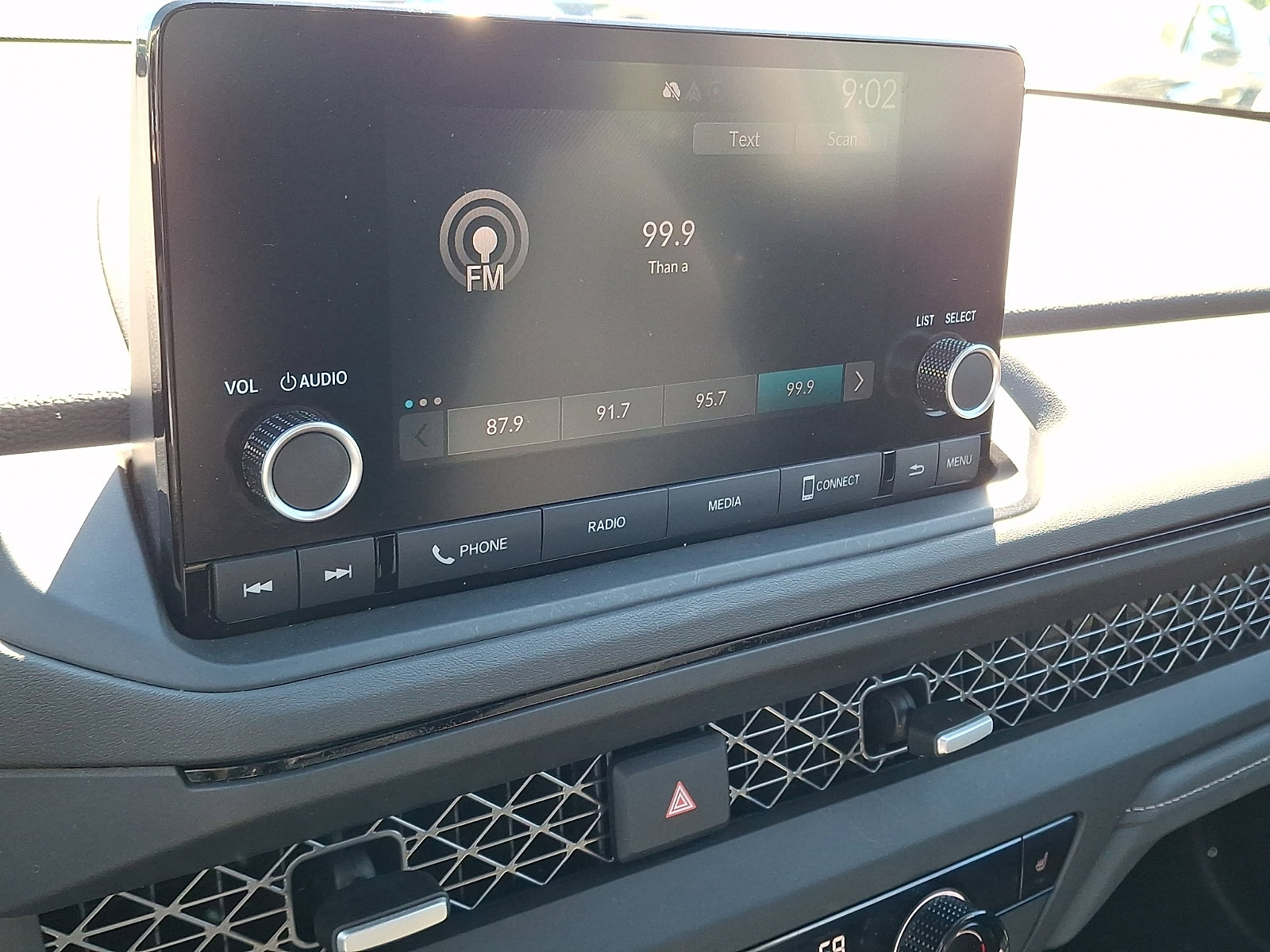 Used 2024 Honda Accord EX image 17