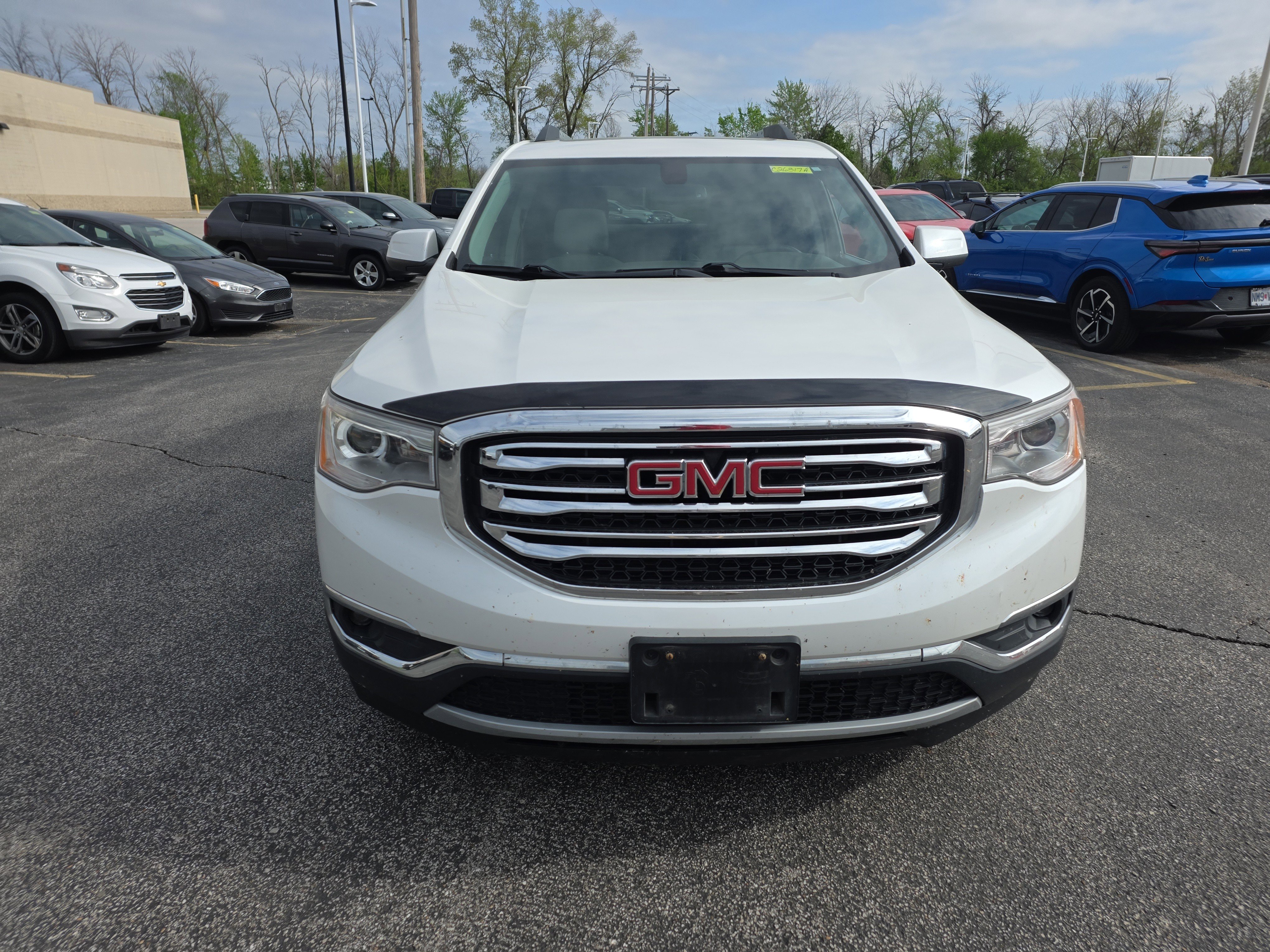 Used 2017 GMC Acadia SLT image 8