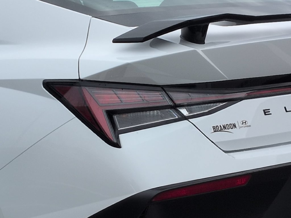New 2026 Hyundai Elantra N FWD image 9