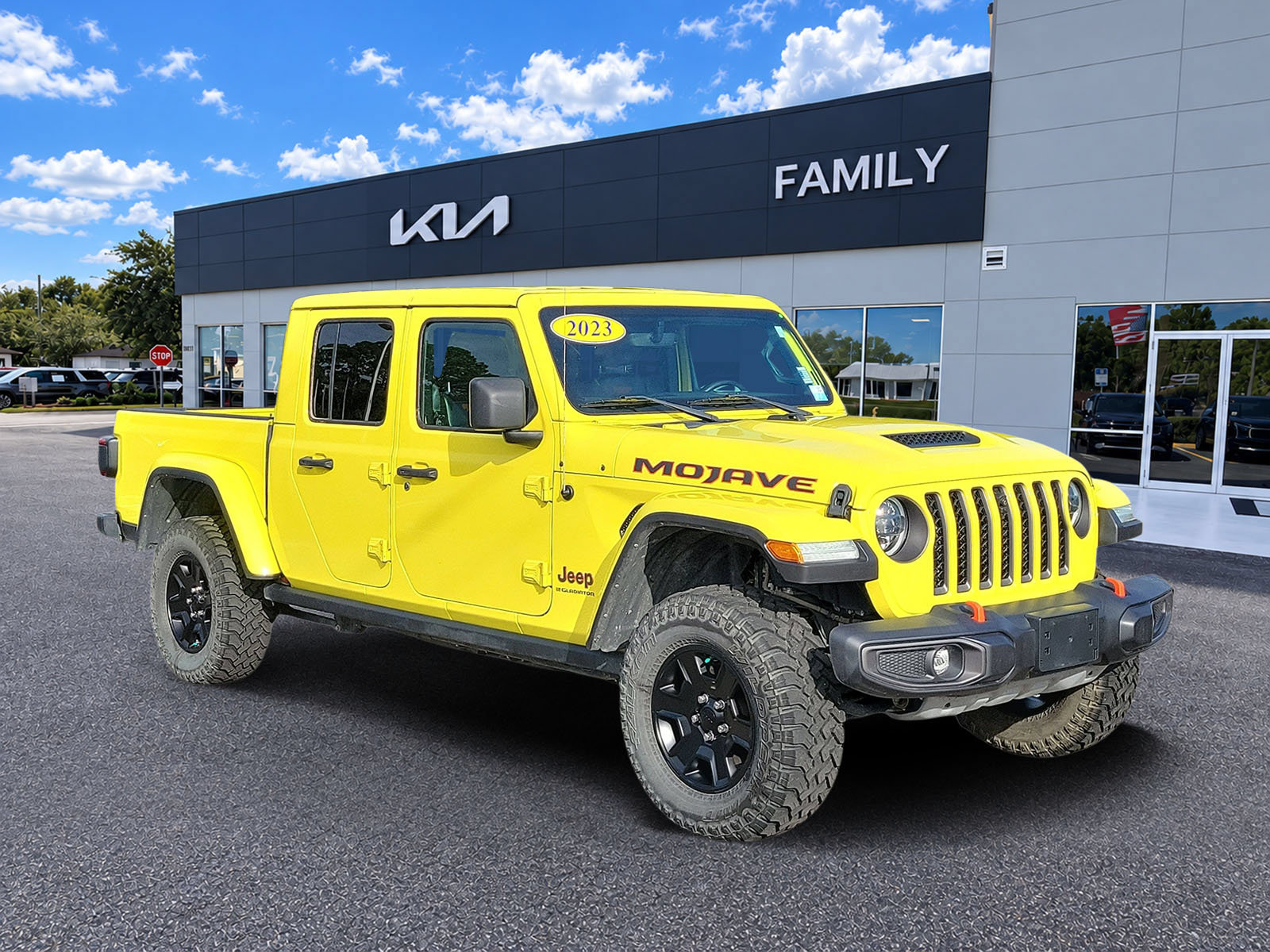 Used 2023 Jeep Gladiator Mojave w/ LED Lighting Group