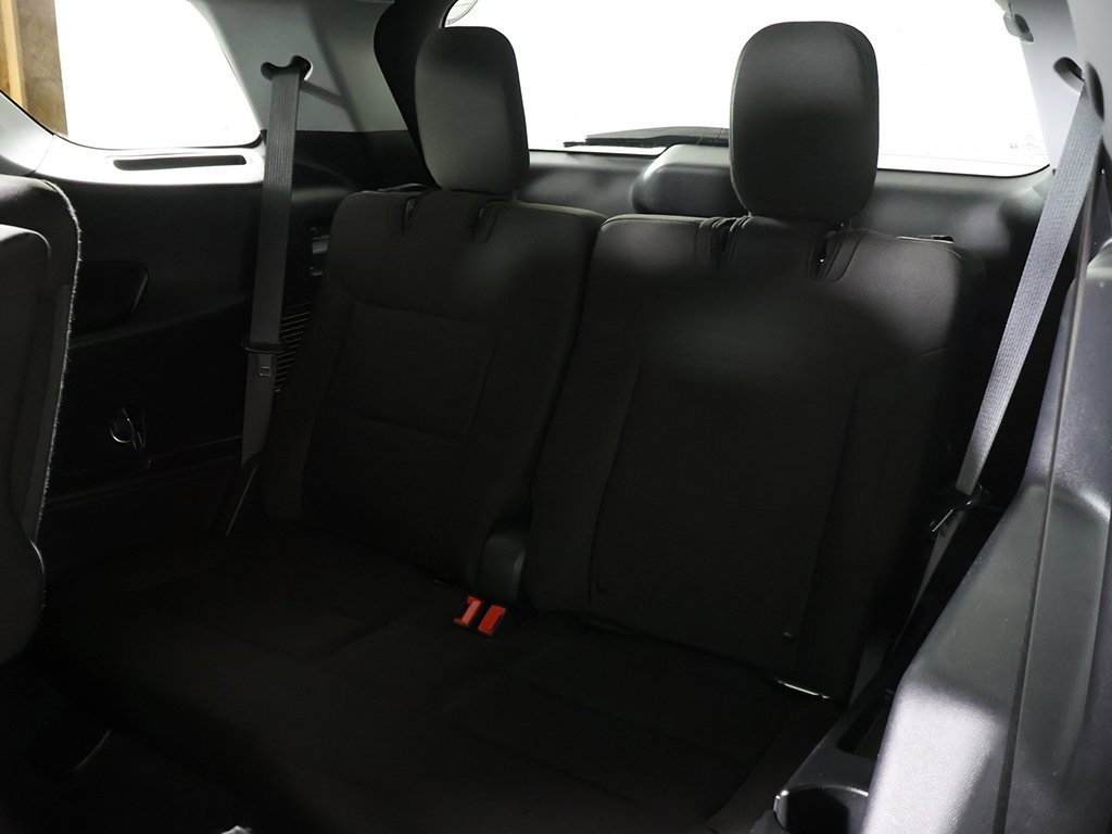 Used 2022 Ford Explorer XLT image 31