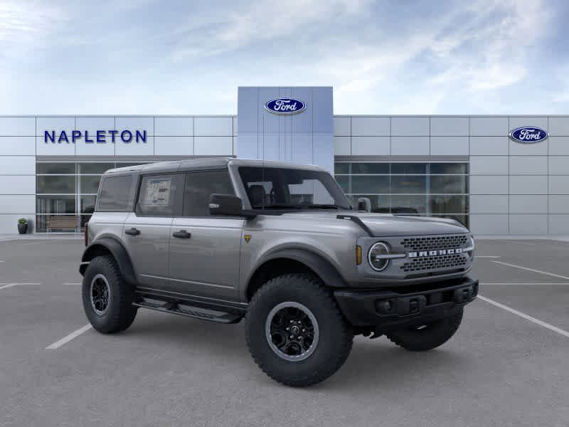 New 2025 Ford Bronco Badlands image 7