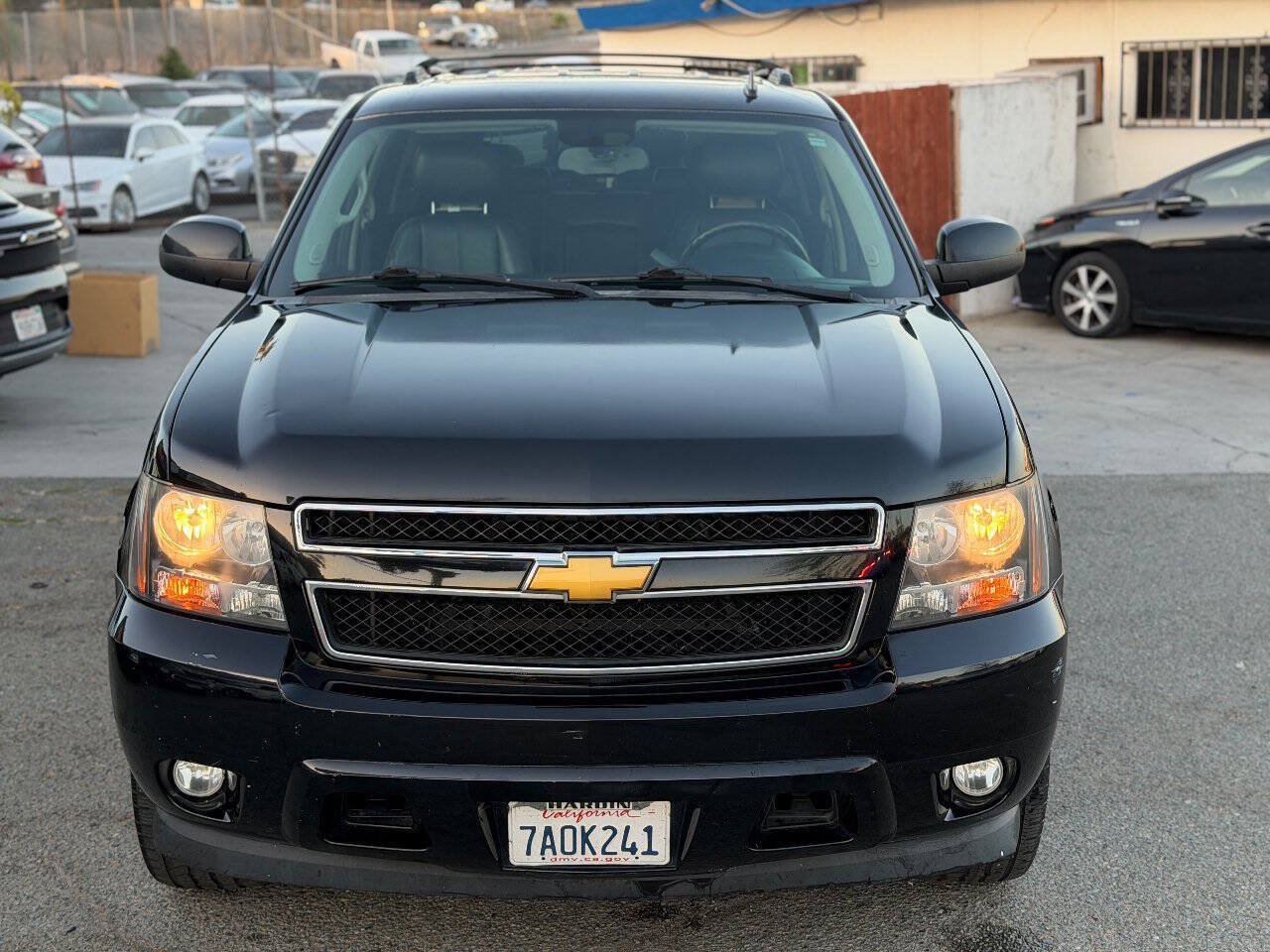 Used 2013 Chevrolet Tahoe LT RWD image 2