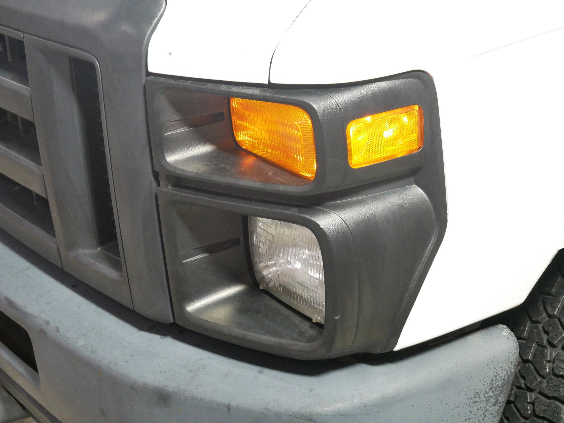 Used 2013 Ford E-350 and Econoline 350 Super Duty w/ PWR Group image 16