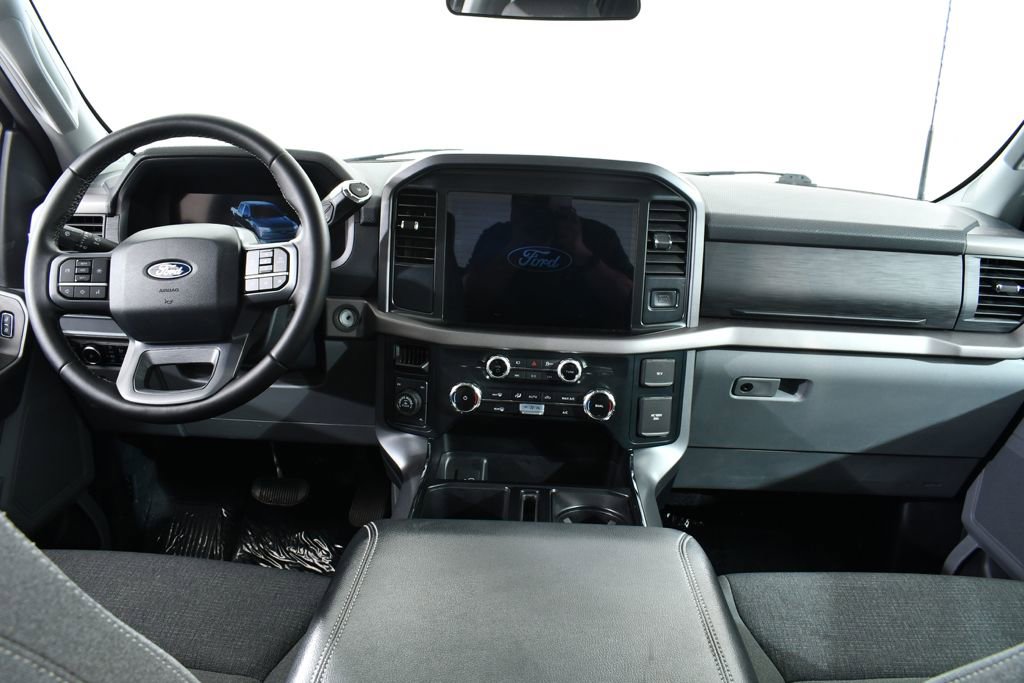 Used 2025 Ford F150 XLT w/ Equipment Group 301A Standard AWD/4WD image 7