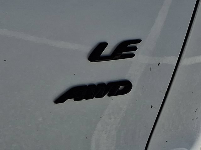 Certified 2025 Toyota Corolla Cross LE w/ Moonroof Package AWD/4WD image 30