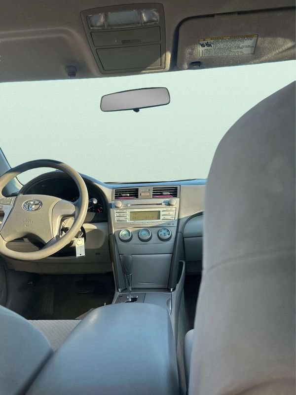 Used 2009 Toyota Camry LE FWD image 10