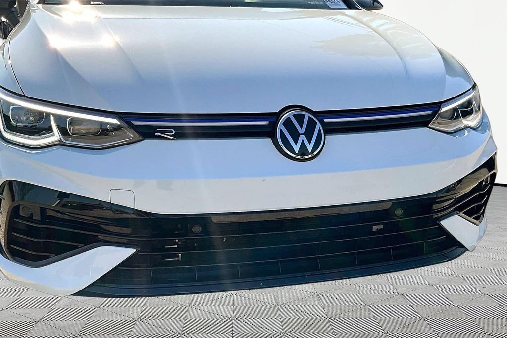 Used 2023 Volkswagen Golf R AWD/4WD image 32