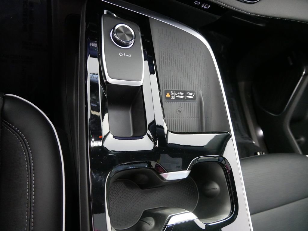 New 2026 Buick Enclave Sport Touring w/ Super Cruise Package image 30