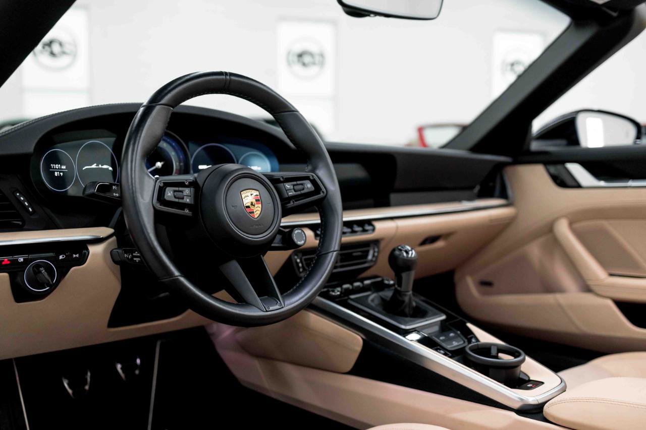 Used 2021 Porsche 911 Carrera S RWD image 2