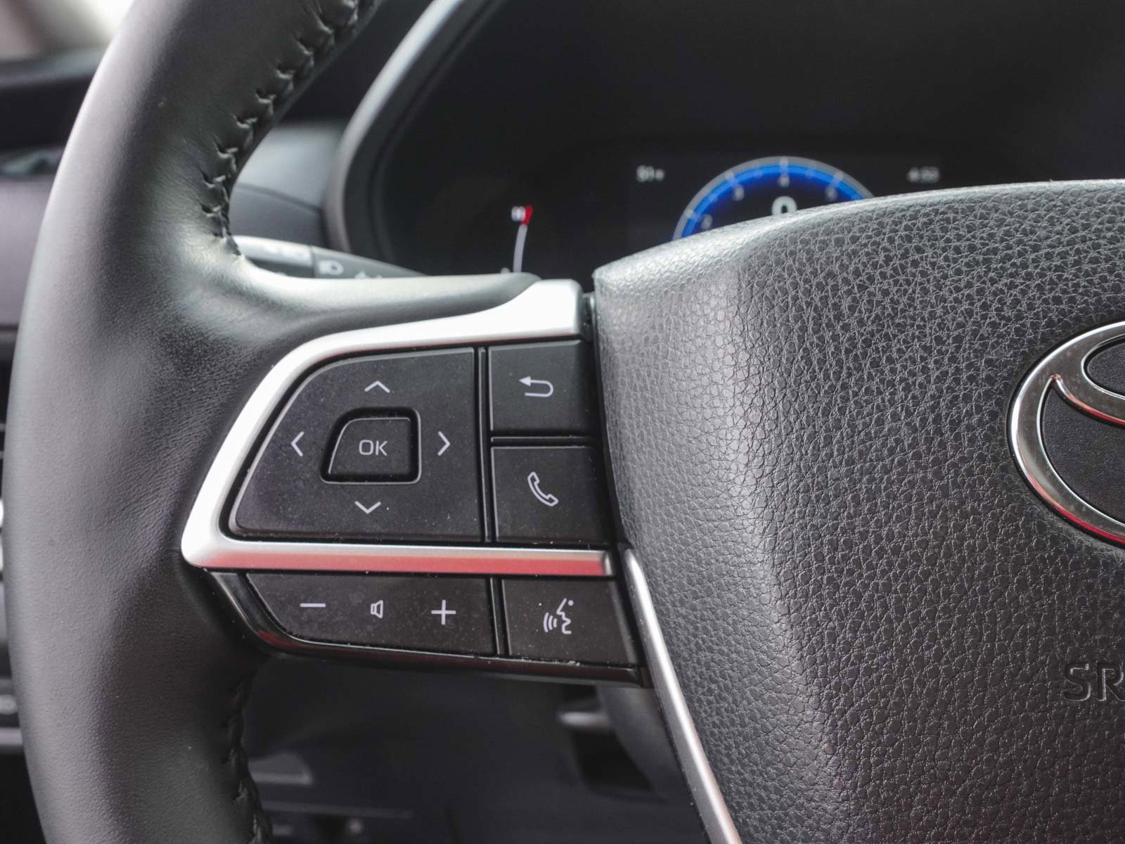 Used 2024 Toyota Grand Highlander XLE image 21