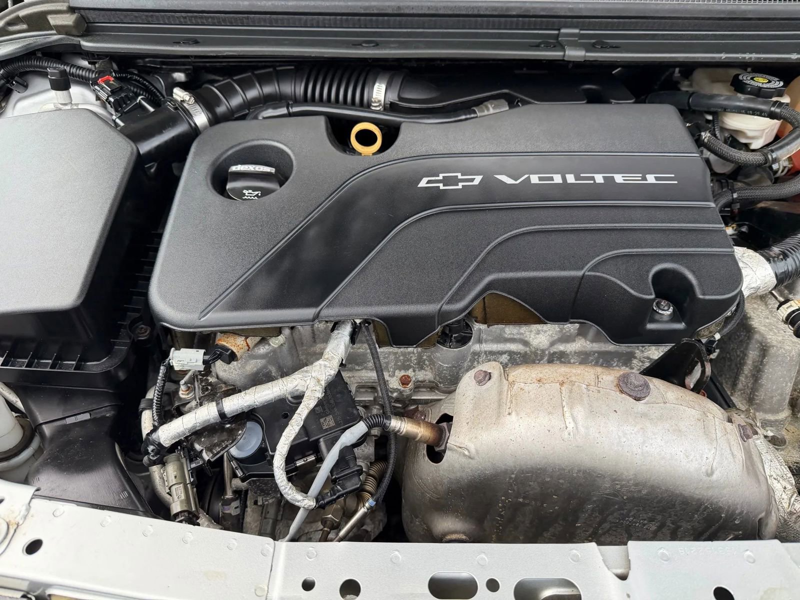 Used 2016 Chevrolet Volt LT FWD image 34
