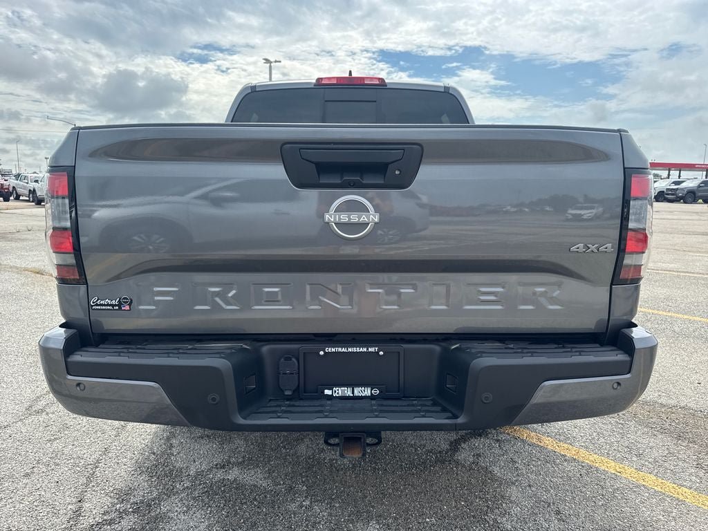 Used 2025 Nissan Frontier SV w/ SV Convenience Package AWD/4WD image 5