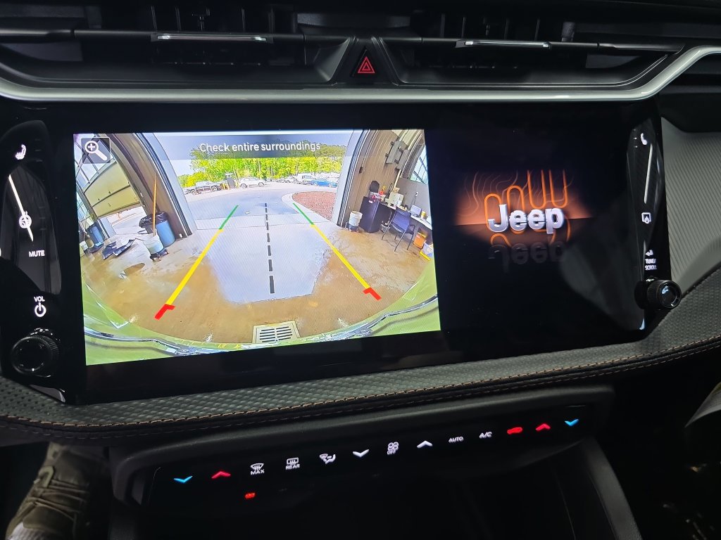 New 2026 Jeep Cherokee Limited AWD/4WD image 24