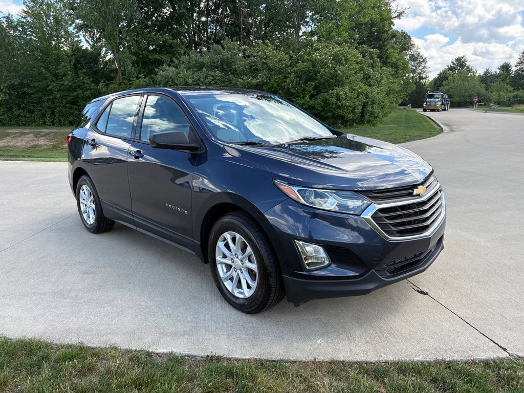 Used 2018 Chevrolet Equinox LS FWD image 11