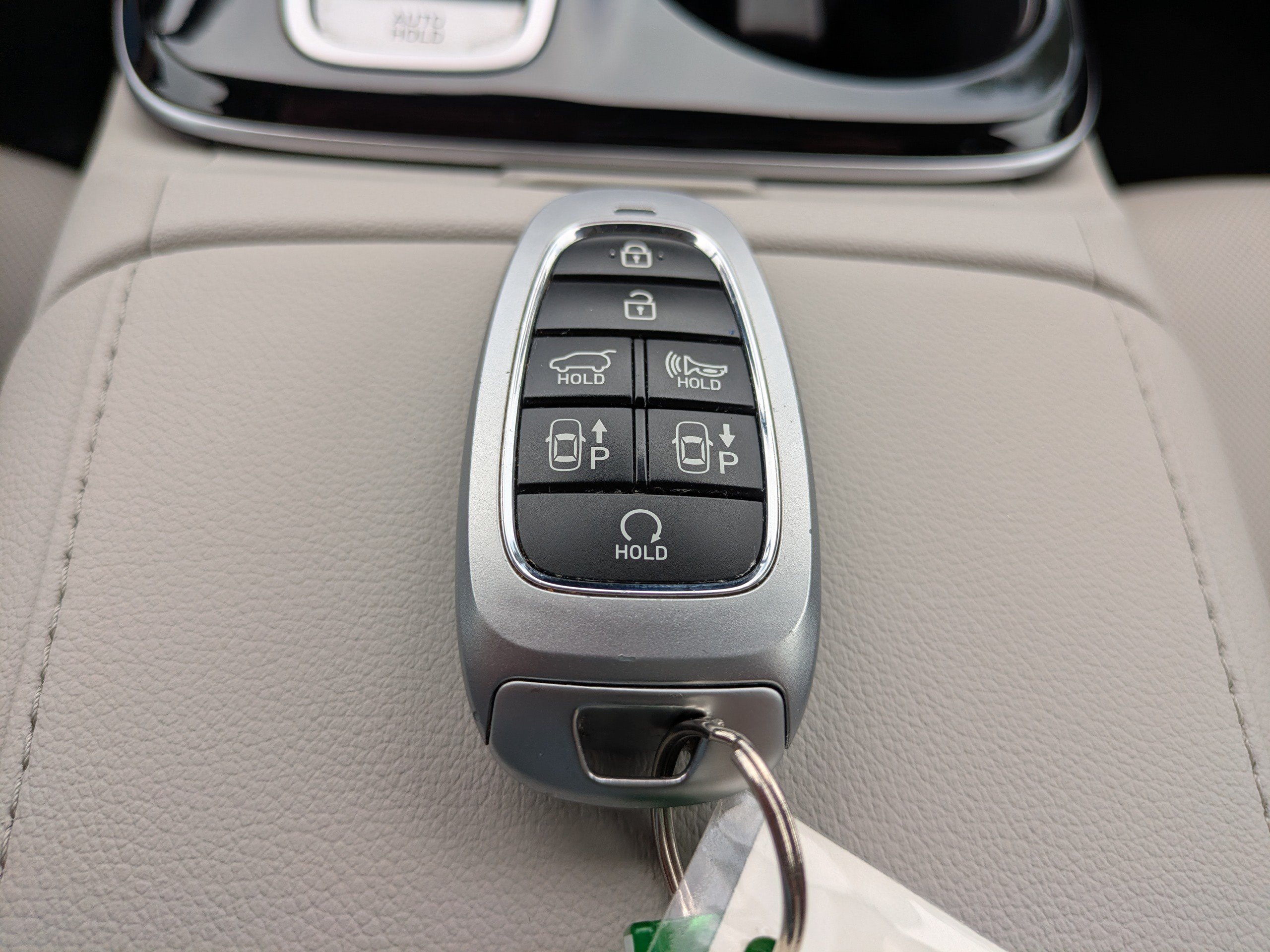 Certified 2024 Hyundai Tucson Limited FWD image 32