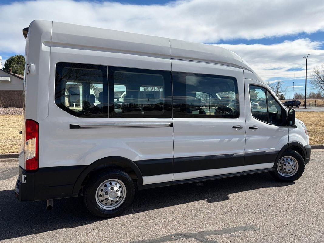 Used 2023 Ford Transit 350 XL image 4