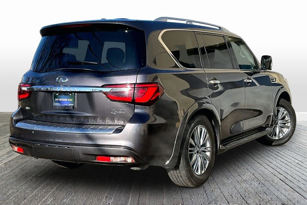 Certified 2024 INFINITI QX80 Luxe image 9