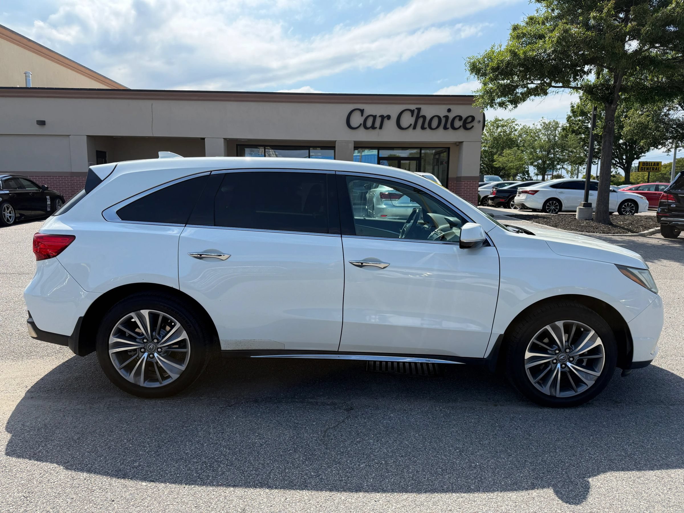 Used 2017 Acura MDX w/ Technology Package FWD image 7