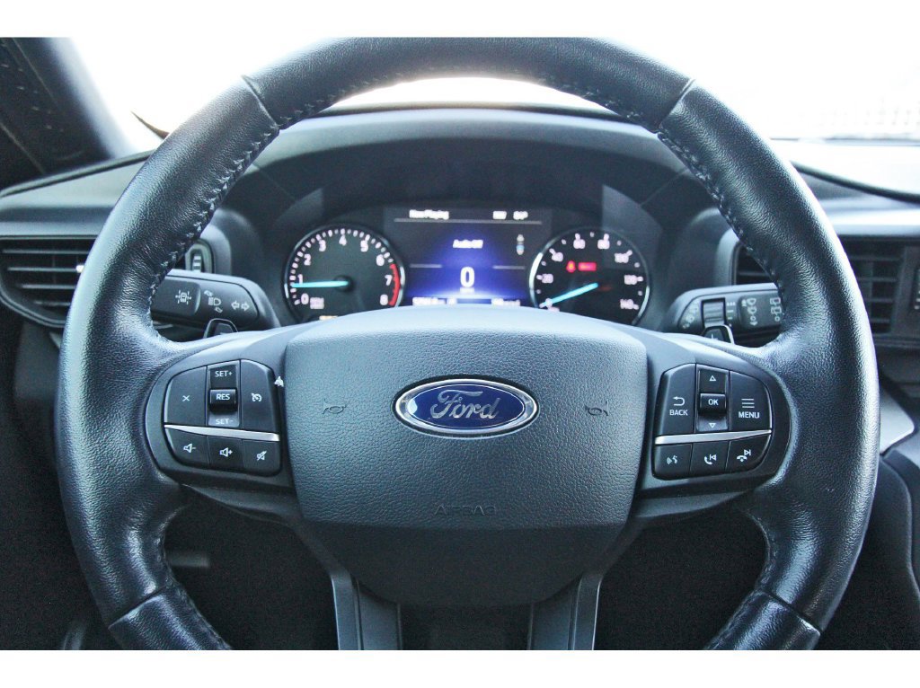 Used 2020 Ford Explorer XLT RWD image 17