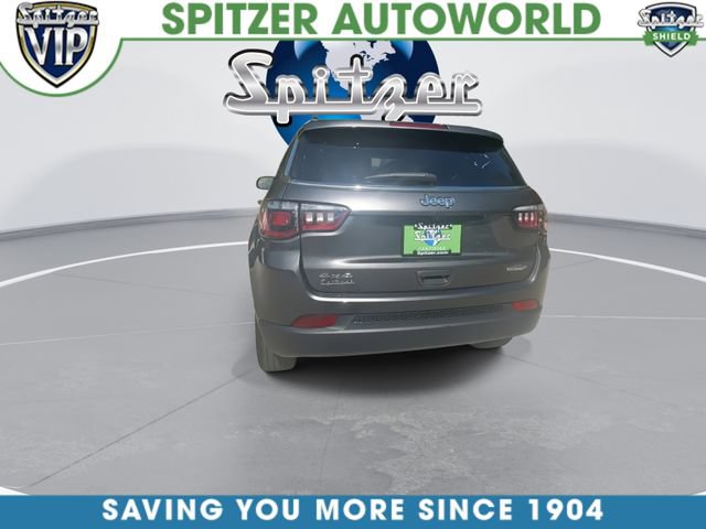 Used 2023 Jeep Compass Latitude w/ Convenience Group AWD/4WD image 8