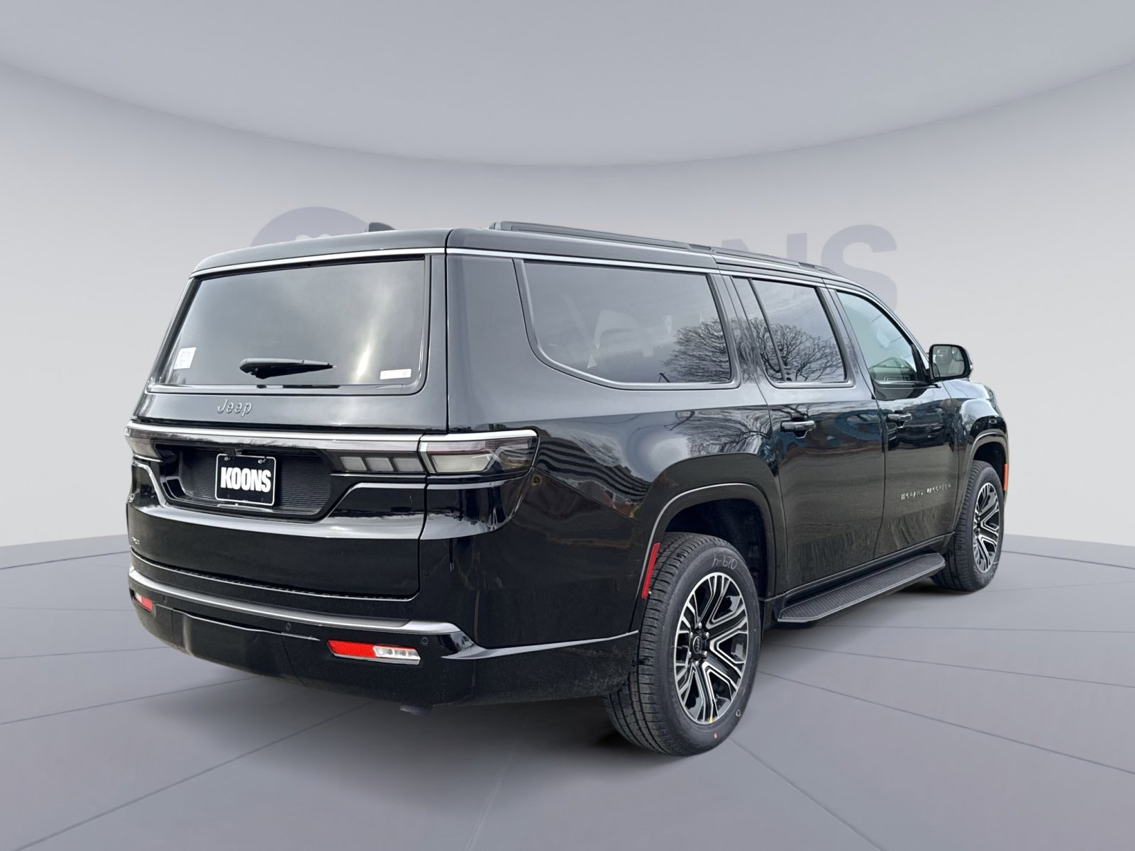 New 2026 Jeep Grand Wagoneer L 4WD w/ Premium Group I image 7