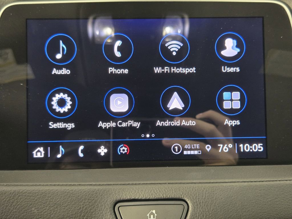 Used 2023 Cadillac XT4 Sport w/ Cold Weather Package FWD image 17