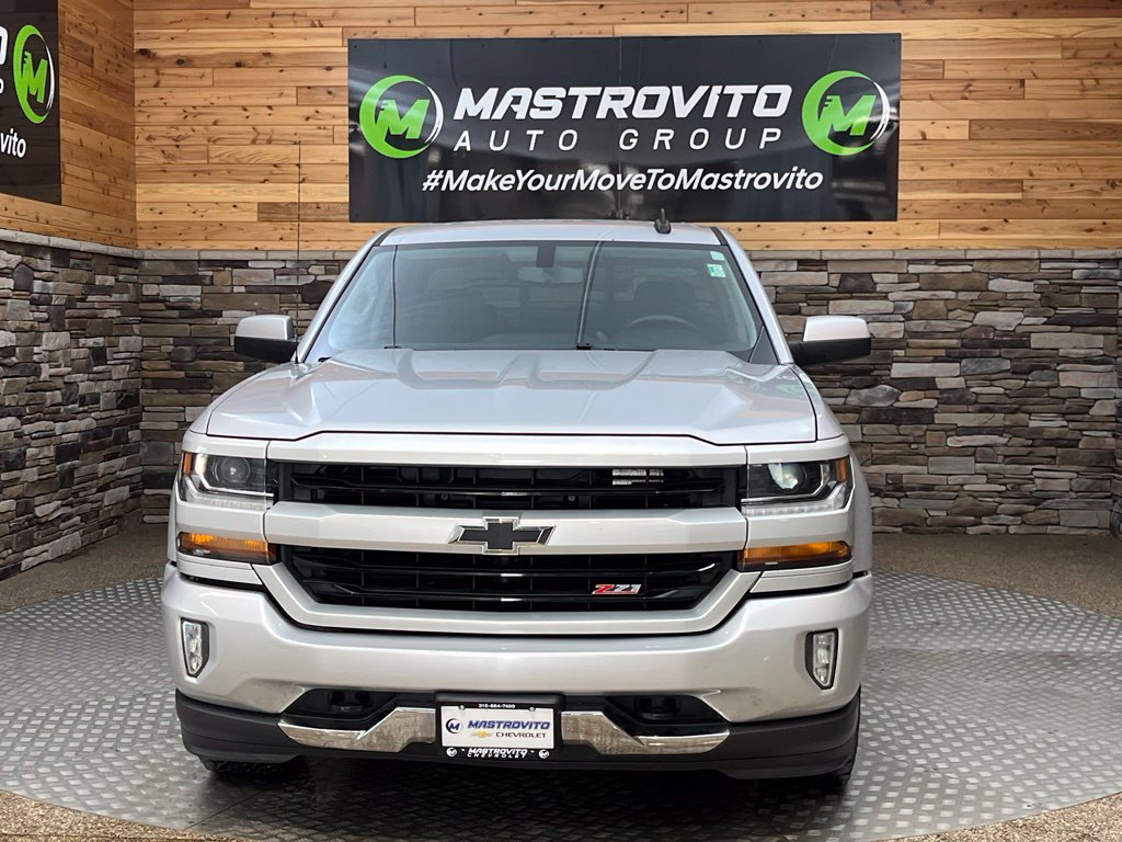 Used 2018 Chevrolet Silverado 1500 LT w/ All Star Edition AWD/4WD image 8