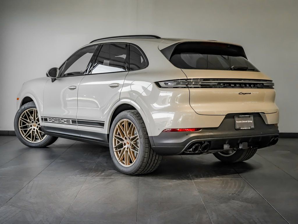 New 2026 Porsche Cayenne AWD/4WD image 3