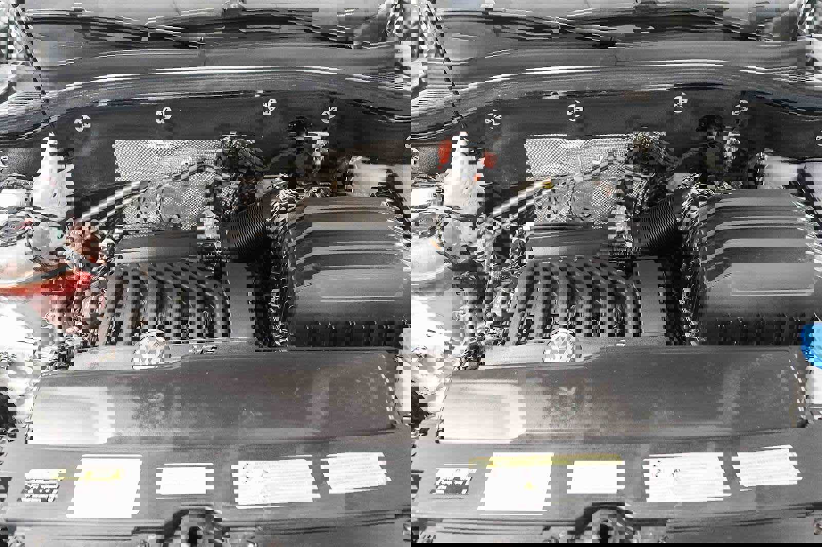 Used 2021 Volkswagen Atlas SEL R-Line image 31