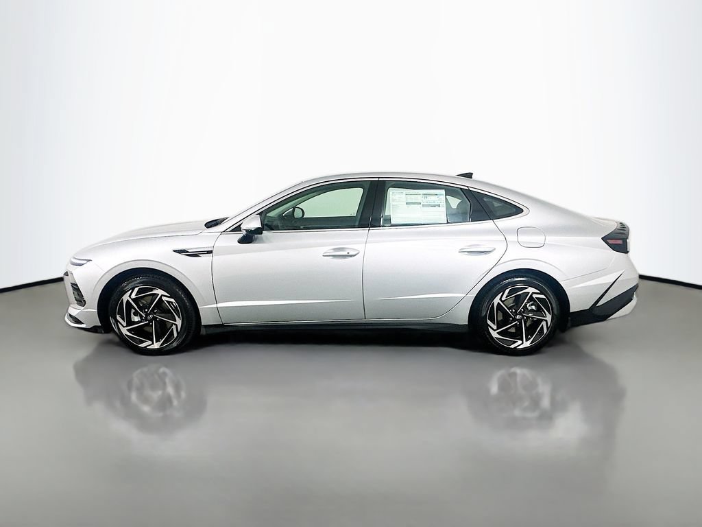 New 2026 Hyundai Sonata SEL FWD image 8