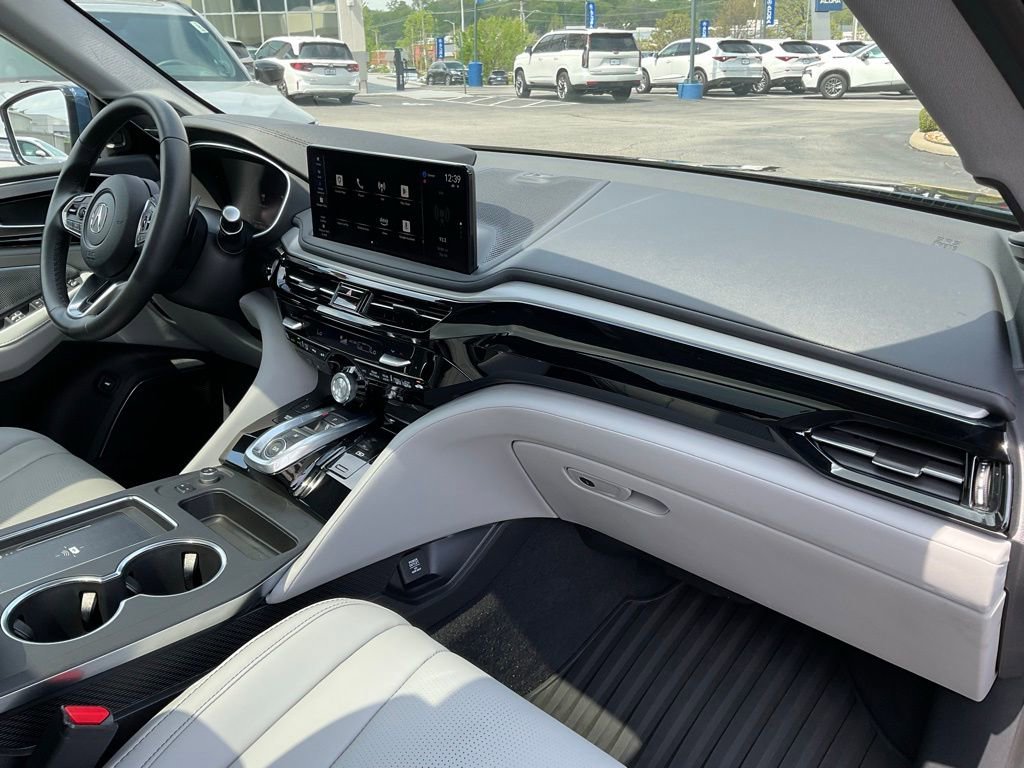 Certified 2025 Acura MDX w/ Technology Package AWD/4WD image 21
