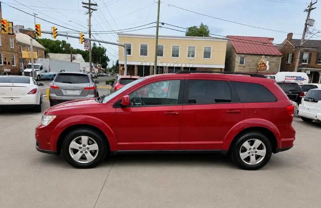 Used 2012 Dodge Journey SXT w/ Popular Equipment Group AWD/4WD image 3