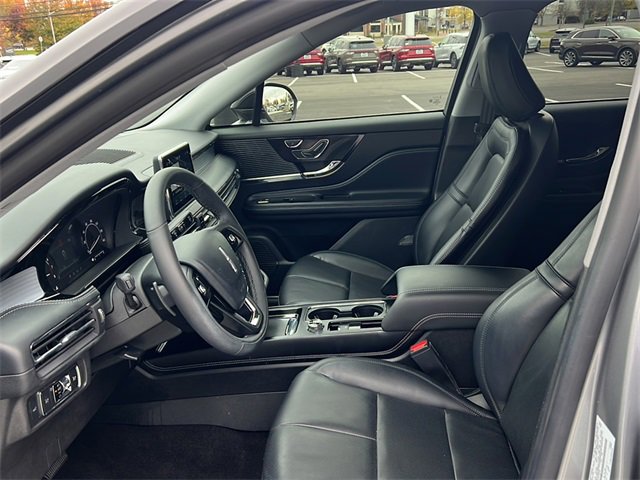 Certified 2022 Lincoln Corsair FWD w/ Equipment Group 101A image 13